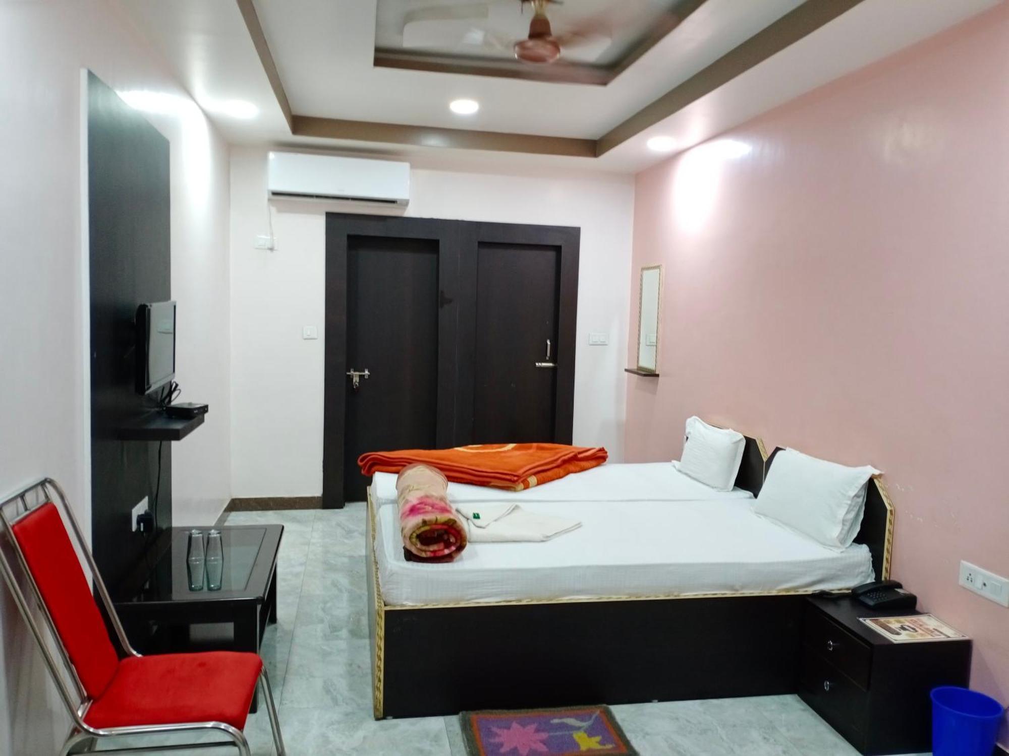 Hotel Sunaina International Gaya