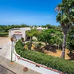 Villa Barbara By Galantevasques