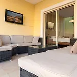 C15 - The Patio Do Convento Apartment