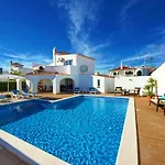 Villa Francella- Relaxing Holidays In An Ideal Location By Dreamvillasalbufeira