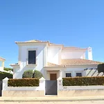 Casa Das Oliveiras - Moradia De Luxo T4 Na Praia De Faro