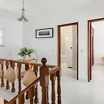 Beachfront Villa With Private Pool In Manta Rota