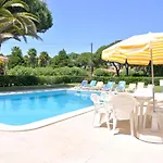 Spacious Villa In Vilamoura With Barbecue