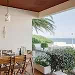 Wow View With Terrace And Wifi, 100M To Beach, 10 Min To City