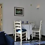 Apartment In Traditional Villa At The Beach Resort Praia Da Rocha