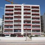Front Sea Apartment