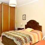 Comfortable Apartment With Lake View In Vila Real 75M²