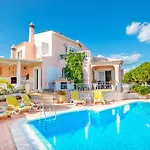 Villa Maya