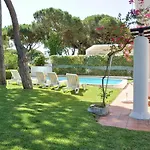 Lovely Villa In Vilamoura With Private Pool