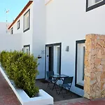 Vila Bella, Meia Praia, Lagos