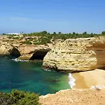 Charming Apartment In Albufeira 60 M² Mountain View