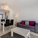 One Bedroom Apartment In Albur Village 1A