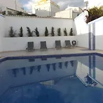Cristal Apartamentos 1º