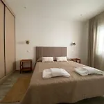 Friendly House