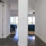 Lovelystay - Divine 3Bdr Duplex House W/ Pool & Garden