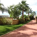 Apartamentos Oceanus Jardim