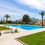 Acqua Vista Family Apartment - 200M From Beach