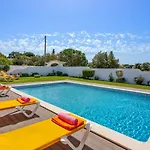 Villa Arez By Villa Plus
