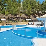 Castro Village II
