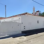 Casa Sequeira