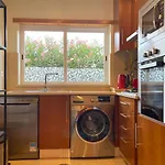 Modern 2 Bed Town House Af, Albufeira