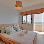 Quarteira Beach & Ocean View By Homing