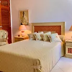 Gil Eanes Ocean View Nautical Apartment