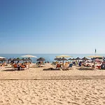Regueiro Quarteira Beach Apartment