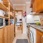 Cozy And Stylish Beach Flat