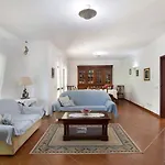 Casa Da Alfarrobeira