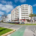Apartamento Monarquia - T3 Quarteira
