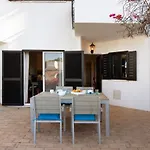 Casa Allan