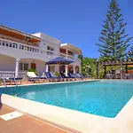 Casa Monte Cristo Apartments - Plum