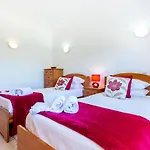 Coolhouses Algarve Luz , 2 Bed Apartment W/ Sea View, Blue Ocean View
