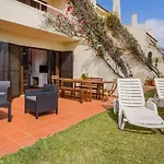 Gorgeous 2Bdr Apartment W/Patio & Pool By Lovelystay