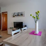 Light & Comfy Apartment W/ Pool & Balcony By Lovelystay