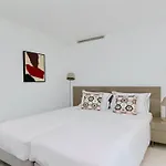 Vila Leonor - Clever Details , Central Vilamoura, Sleeps 6, Luxury, Walking Distance