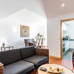 Superbe Appartement Spacieux Avec Terrasse Vue Piscine