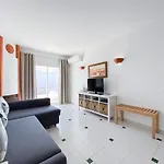 Charming Apartment At Meia Praia #1866