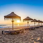 Luxury Apartment, 3 Min Walk To Beach, Albufeira
