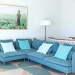 Coolhouses Algarve Luz, Stylish 3 Bed Townhouse, Fully Renovated, Spacious Private Patio, Walking Distance To Beach, Casa Da Praia