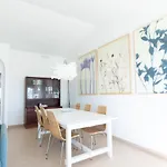 Coolhouses Algarve Luz, Stylish 3 Bed Townhouse, Fully Renovated, Spacious Private Patio, Walking Distance To Beach, Casa Da Praia