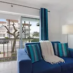 Costa Cabanas 71