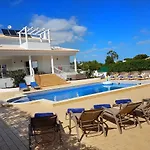 Sunset Villa By Laranjal Rentals