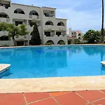 Albufeira Twins 1 With Pool By Homing