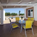609 Villa Mariposa