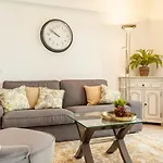 B35 - Andorinha City Heart Apartment In Lagos
