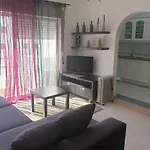 Austral Apartment