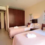 Albufeira Salgados Premium 1 With Pool By Homing