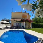 Villa Orange Pool